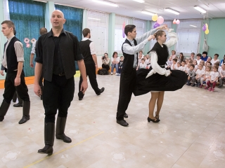 Százszorszép születésnap - fotó: Ónodi Zoltán