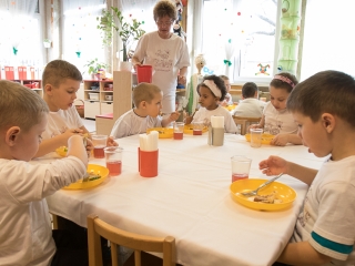 Százszorszép születésnap - fotó: Ónodi Zoltán