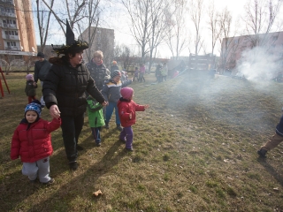 Kiszebáb égetés a Bóbita Óvodában - fotó: Ónodi Zoltán
