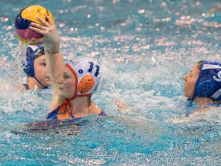 DUE-Maarsk Graphics - Szeged női vízilabda - fotó: Ónodi Zoltán