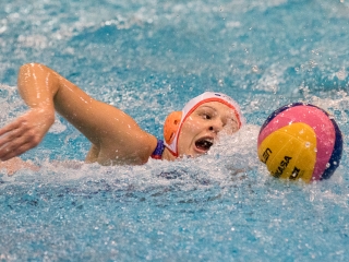 DUE-Maarsk Graphics - Szeged női vízilabda - fotó: Ónodi Zoltán