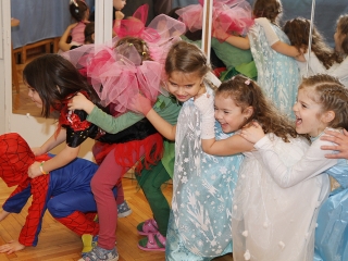 Farsang a Mesevár oviban - fotó: Sándor Judit