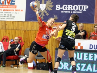 Kézilabda: DKKA – FKC 28-26 - fotó: Sándor Judit