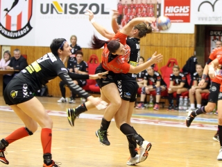 Kézilabda: DKKA – FKC 28-26 - fotó: Sándor Judit