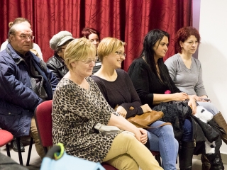 MMK Galéria: Katona Ilona üvegfestő kiállítása - fotó: Ónodi Zoltán