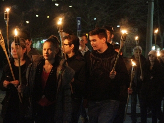 Rudasos fáklyás felvonulás - fotó: Sándor Judit