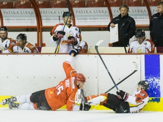 Szezonzáró Dab- Miskolc jégkorong mérkőzés - fotó: Ónodi Zoltán