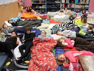 Meseéjszakára virradtak a Móriczban - fotó: Sándor Judit