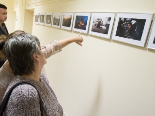 MMK Galéria: Donbasz könnyei - fotó: Ónodi Zoltán