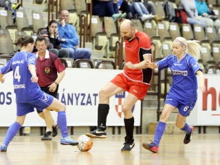 Jótékonysági focitorna - fotó: Sándor Judit