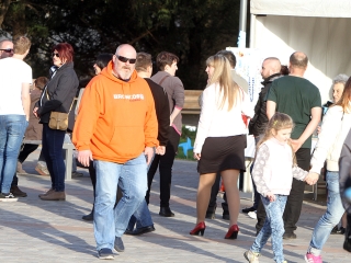 Az autizmus világnapja - Minifesztivál a főtéren - fotó: Sándor Judit