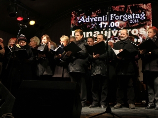 Adventi forgatag nyitónap - fotó: Sándor Judit