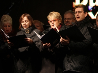 Adventi forgatag nyitónap - fotó: Sándor Judit