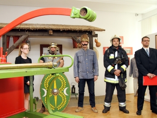 Kiállítás a tűzoltóság történetéről - fotó: Sándor Judit