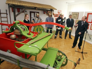 Kiállítás a tűzoltóság történetéről - fotó: Sándor Judit