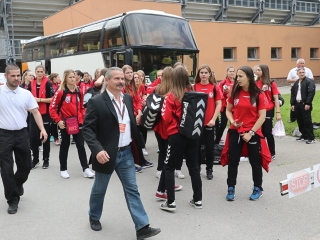 Elindultak a DKKA szurkolók Veszprémbe - fotó: Ónodi Zoltán