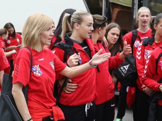 Elindultak a DKKA szurkolók Veszprémbe - fotó: Ónodi Zoltán