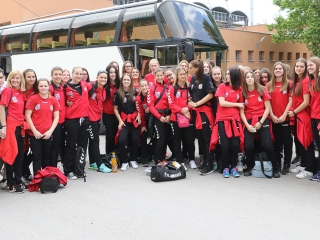 Elindultak a DKKA szurkolók Veszprémbe - fotó: Ónodi Zoltán