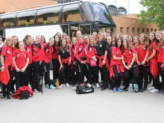 Elindultak a DKKA szurkolók Veszprémbe - fotó: Ónodi Zoltán