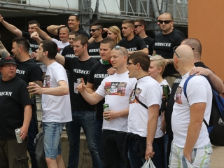 Elindultak a DKKA szurkolók Veszprémbe - fotó: Ónodi Zoltán