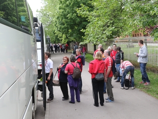 Elindultak a DKKA szurkolók Veszprémbe - fotó: Ónodi Zoltán