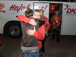 Európa csúcsán a DKKA - A város hazavárta lányait - fotó: Ónodi Zoltán