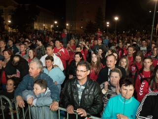 Európa csúcsán a DKKA - A város hazavárta lányait - fotó: Ónodi Zoltán