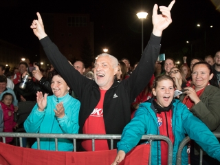 Európa csúcsán a DKKA - A város hazavárta lányait - fotó: Ónodi Zoltán