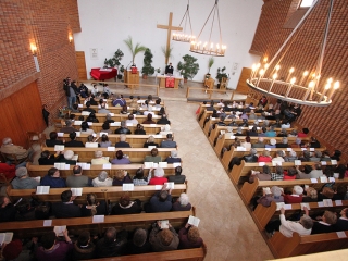 Istentisztelettel ünnepelték a 20 éves Evangélikus Templomot - fotó: Sándor Judit