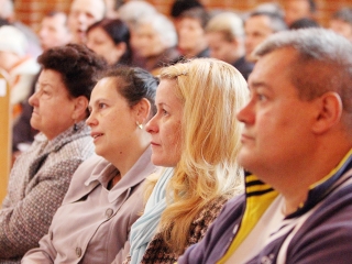 Istentisztelettel ünnepelték a 20 éves Evangélikus Templomot - fotó: Sándor Judit