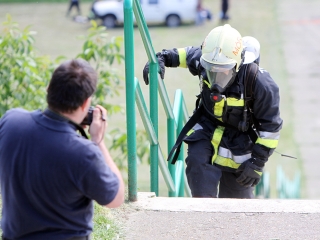 Tűzoltók lépcsőfutó versenye - fotó: Sándor Judit