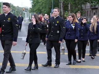Elbúcsúztak az egyetemisták a várostól - A Szalamender képekben - fotó: Sándor Judit