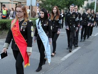 Elbúcsúztak az egyetemisták a várostól - A Szalamender képekben - fotó: Sándor Judit