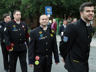 Elbúcsúztak az egyetemisták a várostól - A Szalamender képekben - fotó: Sándor Judit