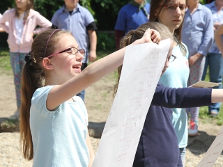 Móricz - Birtokba vették a gyerekek az új játszóteret - fotó: Sándor Judit