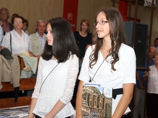 Elballagtak a Dózsa iskola végzősei - fotó: Sándor Judit