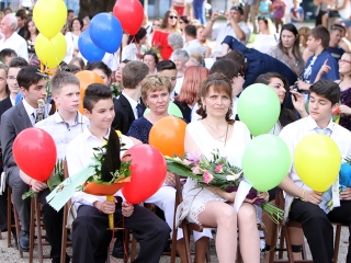 Ballagás a Petőfiben - fotó: Sándor Judit