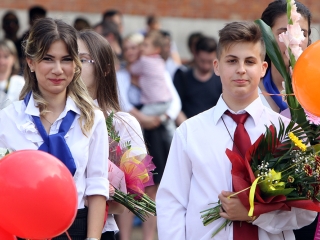 Ballagás a Petőfiben - fotó: Sándor Judit