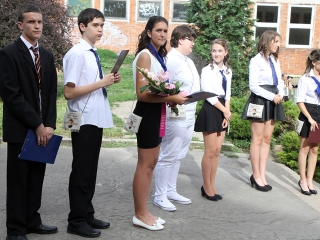 Ballagás a Petőfiben - fotó: Sándor Judit