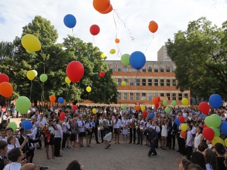 Ballagás a Petőfiben - fotó: Sándor Judit
