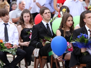 Ballagás a Petőfiben - fotó: Sándor Judit