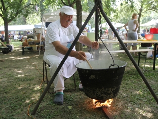 I. Dunaújvárosi Horgász-, Halászlé- és Halfőző Verseny - fotó: Sándor Judit