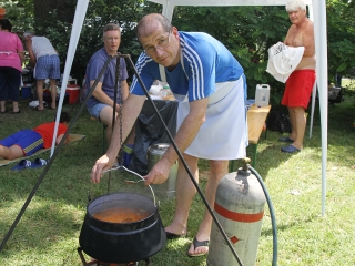 I. Dunaújvárosi Horgász-, Halászlé- és Halfőző Verseny - fotó: Sándor Judit