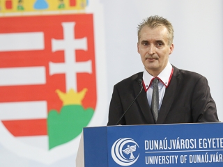 Diplomaosztó az Egyetemen 2016 - fotó: Ónodi Zoltán