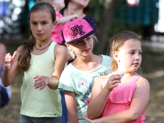 Játszótéravatás Újtelepen - fotó: Sándor Judit