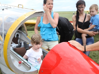 Földön és levegőben - Repülőnap 2016, Kisapostag - fotó: Sándor Judit