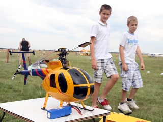 Földön és levegőben - Repülőnap 2016, Kisapostag - fotó: Sándor Judit