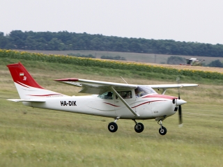 Földön és levegőben - Repülőnap 2016, Kisapostag - fotó: Sándor Judit