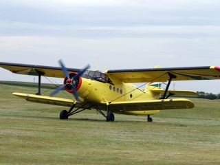 Földön és levegőben - Repülőnap 2016, Kisapostag - fotó: Sándor Judit
