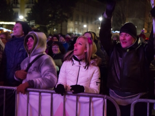 Szilveszteri utcabál a Főtéren - fotó: Ónodi Zoltán